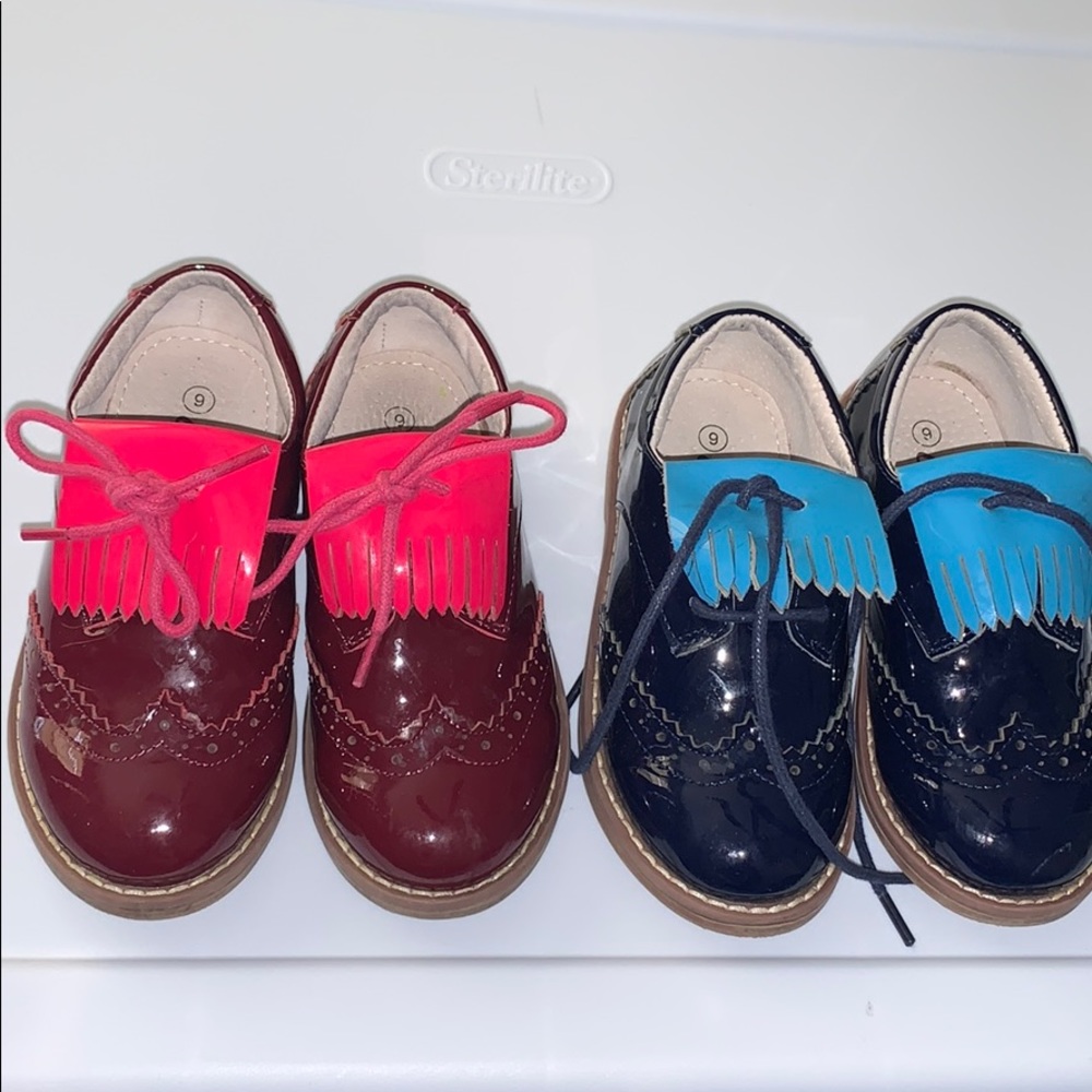 Lot of 2 pairs of Toddler Girl Shoes Size 6